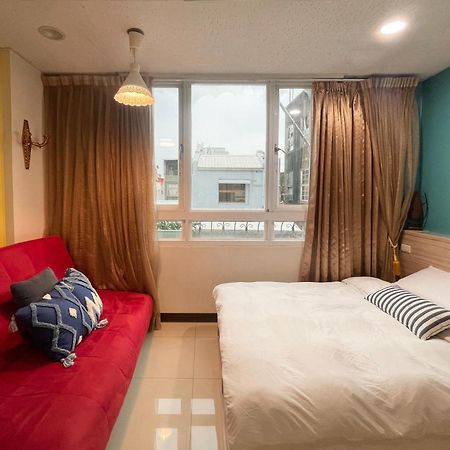Hotel 斑比bambi Tchaj-nan Exteriér fotografie