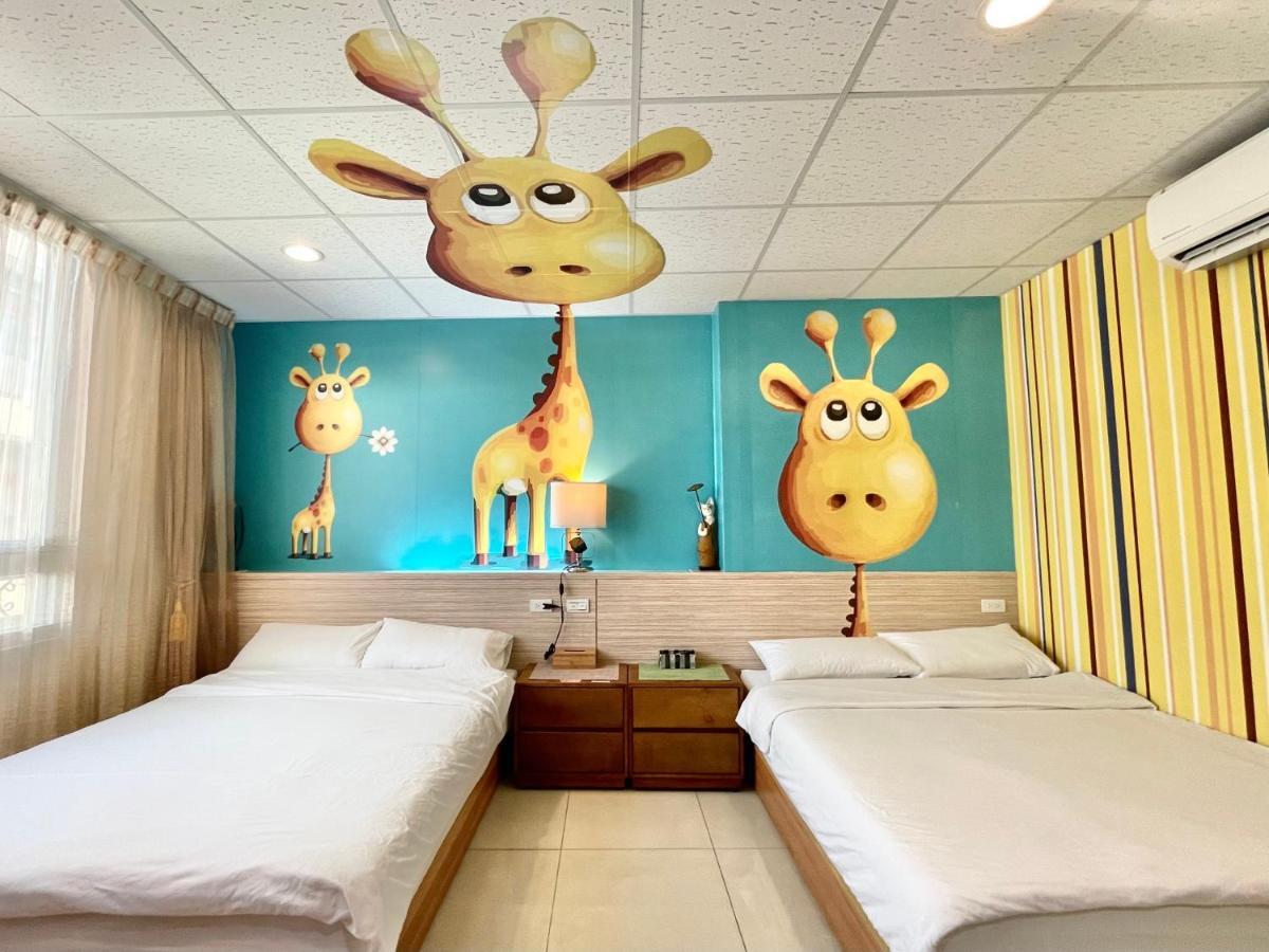 Hotel 斑比bambi Tchaj-nan Exteriér fotografie