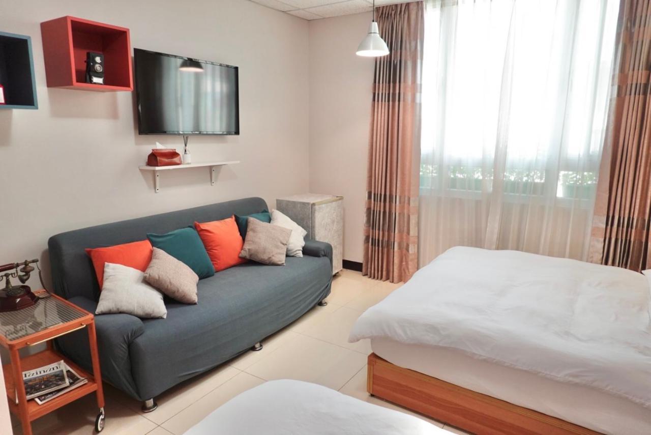 Hotel 斑比bambi Tchaj-nan Exteriér fotografie